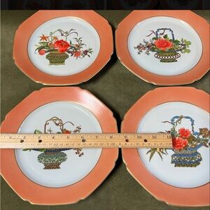 Mottahedeh Vista Allegre porcelain from 18th century Chinese Woodblock prints